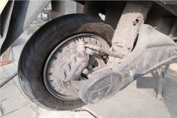 鸡西市电动车补胎换胎